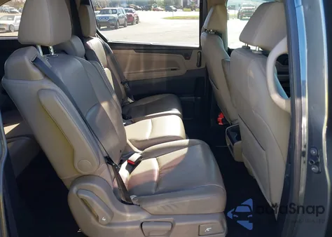 2019 Honda Odyssey Ex-L z USA, uszkodzony, nr VIN 5FNRL6H7XKB035412